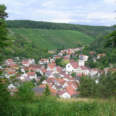 Ferienwohnung Haus Am Singberg Ramsthal Exteriör bild